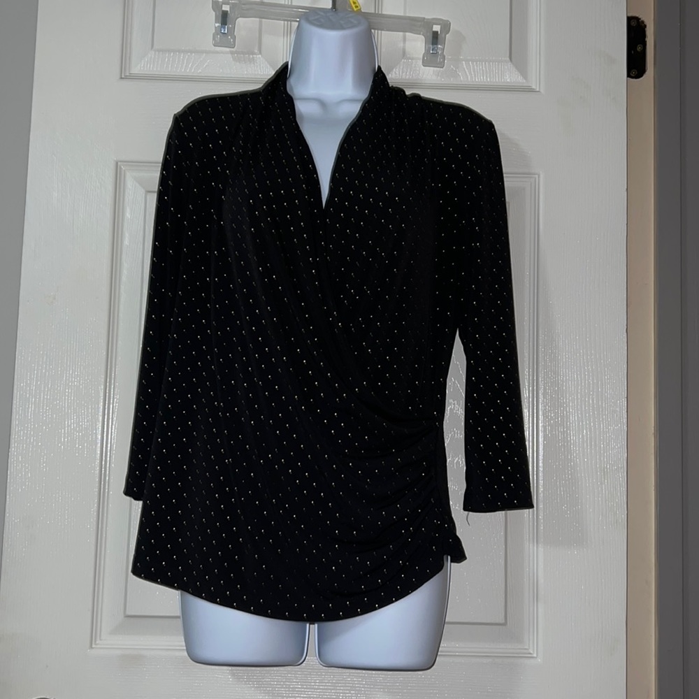 Beautiful deep v neck blouse